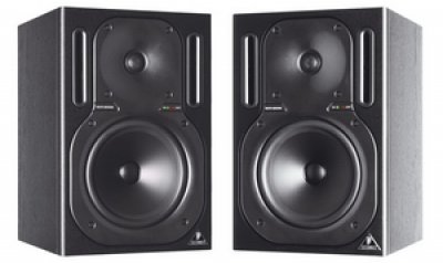 Behringer B2030A